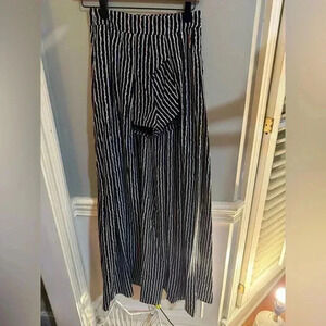 San Joy Striped Shorts/Skirt